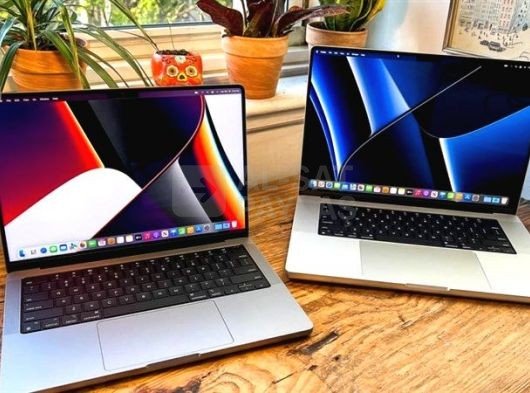 MacBook Pro i7 7.Nesil  16GB RAM  480GB SSD 